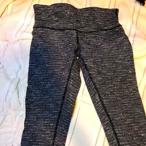 Lightly worn grey multicolored LULULEMON LEGGINGS